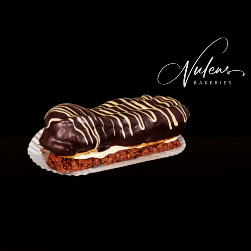 Éclair tiramisu